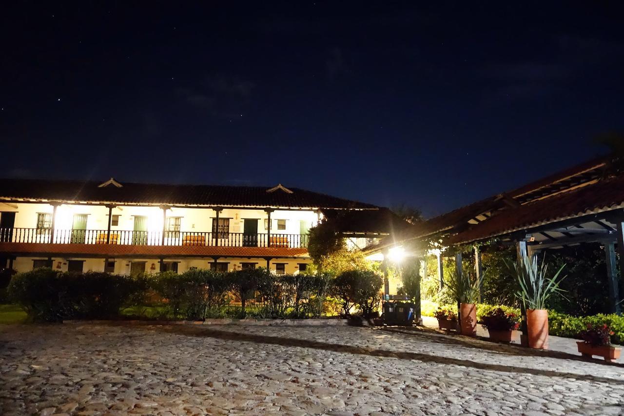 Hotel Andres Venero Villa de Leyva Buitenkant foto